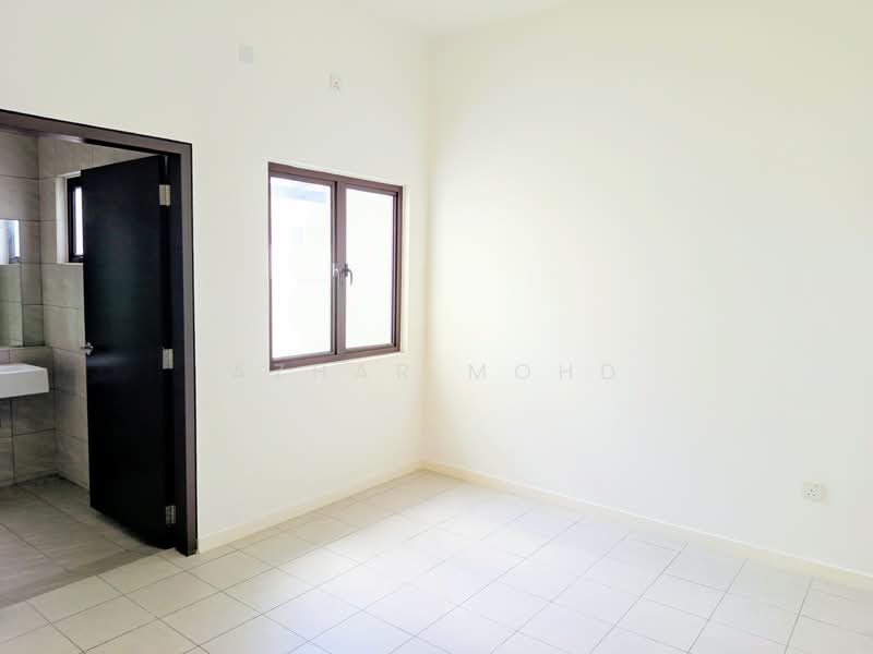 Rumah Teres 2 Tingkat untuk Dijual di Bandar Serenia (Dengkil) - Azhar Mohd - Interior - PropertyGuru.com.my
