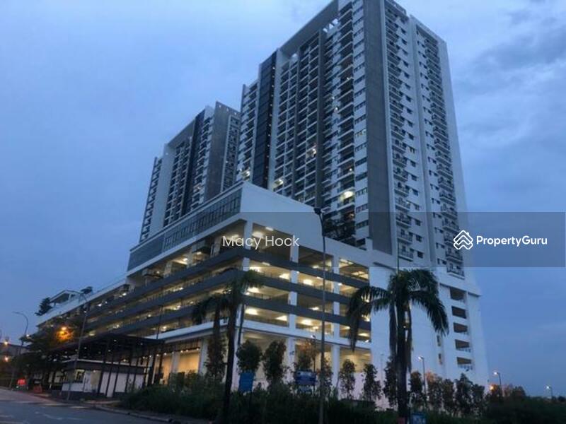 Puchong Extra Big Size Condo With Lakeside View, BANDAR PUCHONG JAYA