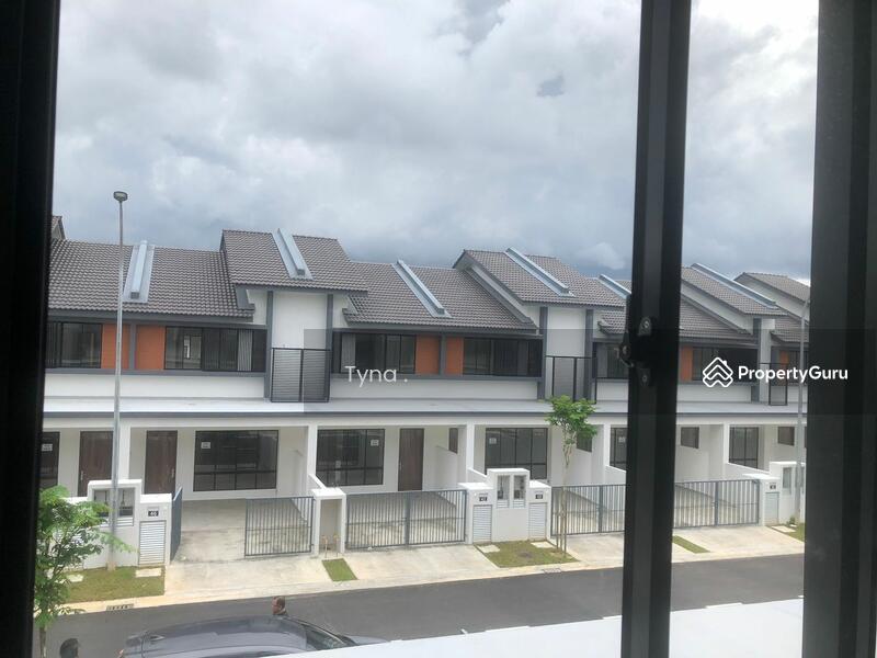 crest austin, Mount Austin, Johor Bahru, Johor, 4 Bedrooms, 1170 sqft