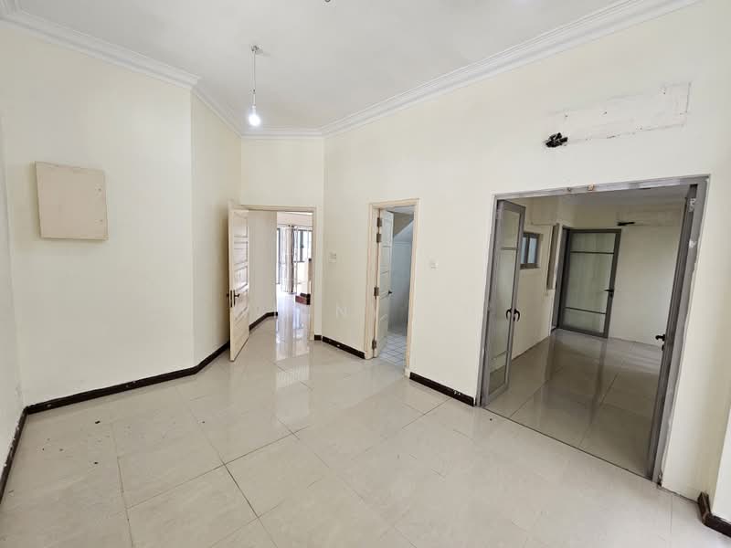 Semi-Detached House for Sale in Bukit Jelutong (Shah Alam) - Winny Su - Interior - PropertyGuru.com.my