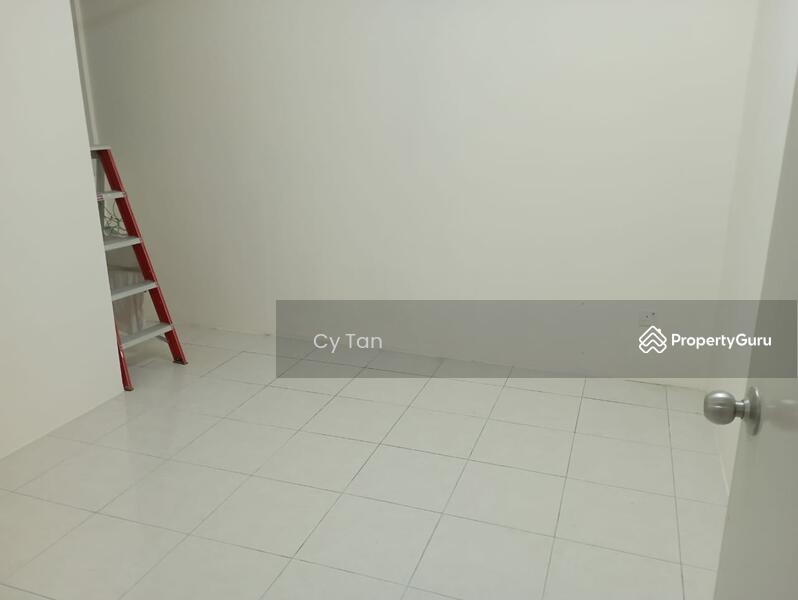 For Rent - Mahsuri Square