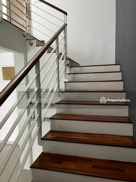 Untuk Disewa - Sering Ukay