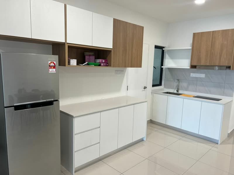Servis Apartment untuk Disewa di AraTre' Residences - Chloe Hew - PropertyGuru.com.my