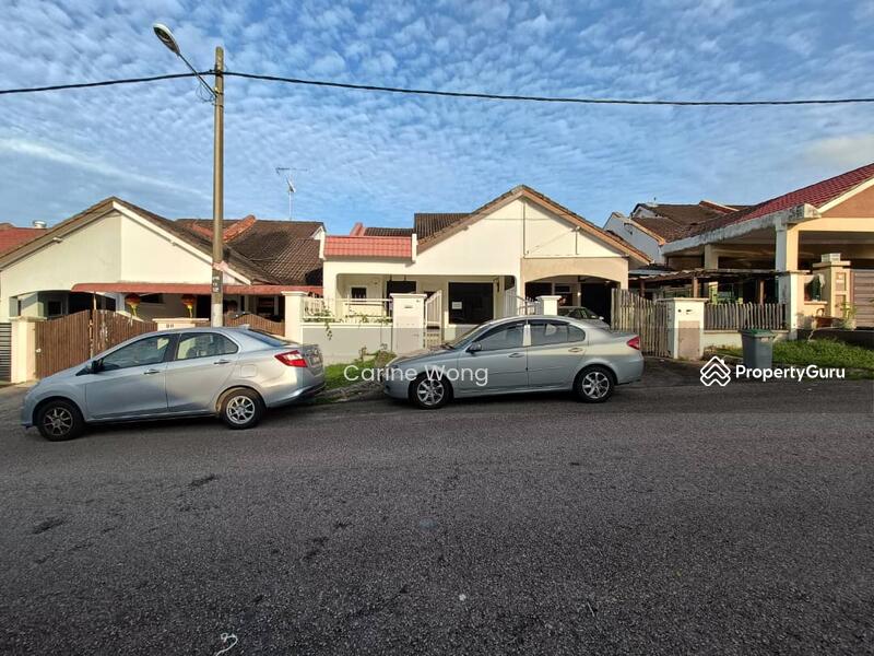 Taman Daya, Jalan Nibong, Taman Daya, Johor Bahru, Johor, 4 Bedrooms