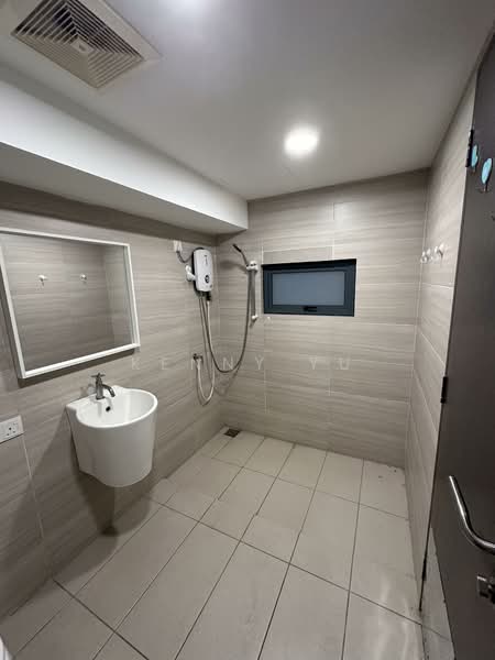 Kondominium untuk Disewa di Serviced Residence @ 3 Towers - Kenny Yu - Bathroom - PropertyGuru.com.my