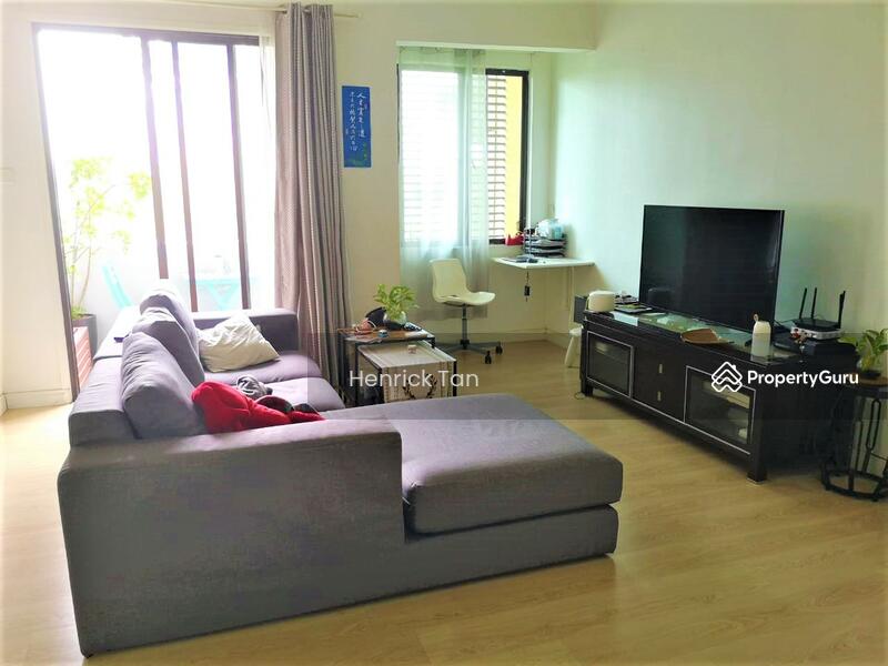 Avenue 2 Lake Valley, Bandar Tun Hussein Onn, Cheras, Selangor, 4