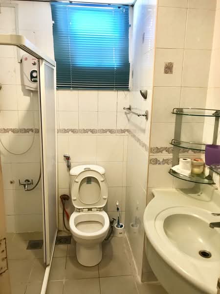 Condominium for Sale at Mutiara Oriental - Nick Yeoh - Bathroom - PropertyGuru.com.my