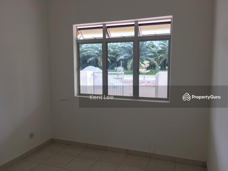 For Sale - Direct PEMAJU FULL Loan FREE SPA 20x60 3R2B OPEN Title Perepat Jln Kapar Bt 7 Sementa