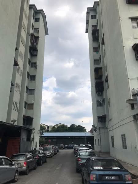 Pangsapuri untuk Disewa di Putra Ria - Eric Chan - Exterior - PropertyGuru.com.my