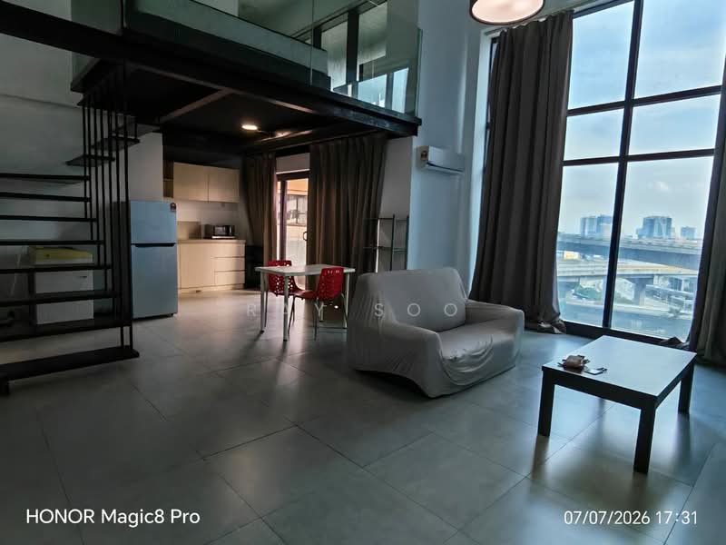 Kondominium untuk Dijual di My Loft @ Empire City - Ray Soo - Living Room - PropertyGuru.com.my