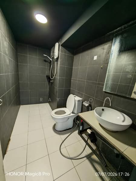 Kondominium untuk Dijual di My Loft @ Empire City - Ray Soo - Bathroom - PropertyGuru.com.my