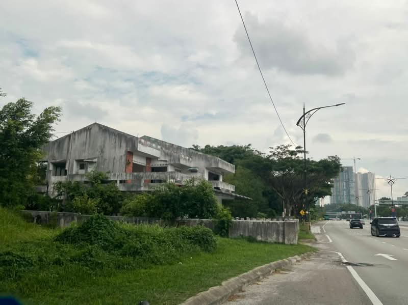 Bungalow Land At Jalan Straits View / Jln Skudai, Jalan Straits View