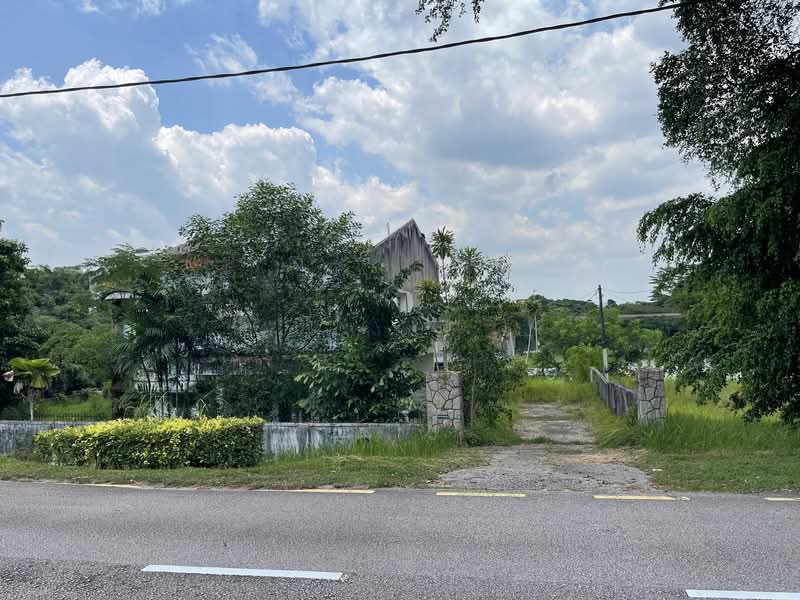 Bungalow Land At Jalan Straits View / Jln Skudai, Jalan Straits View