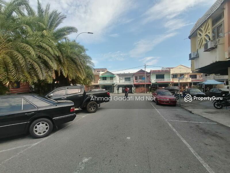 Untuk Dijual - 2 storey Shoplot opposite masjid bilal rabah taman koperasi polis