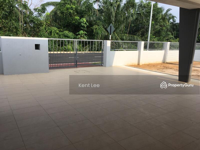 Untuk Dijual - Direct PEMAJU FULL Loan CASH Back 10K SEMI D B 31x87 FREEHOLD 4R2B Jln Kasban Meru Dkt Setia Alam
