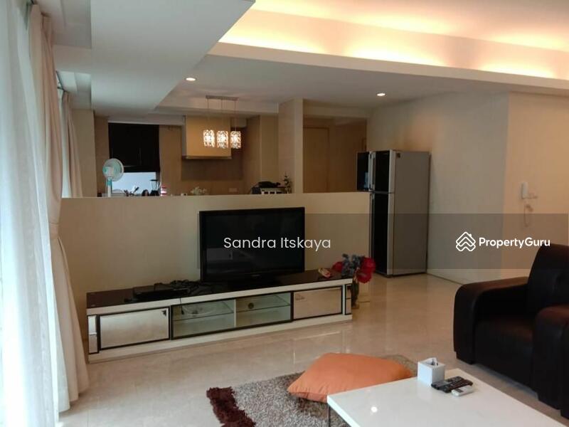 Untuk Dijual - 2 Hampshire