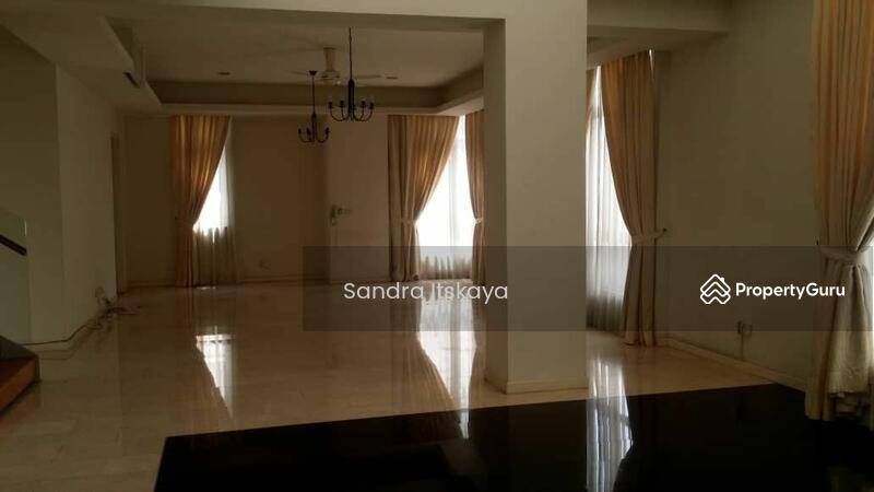 Untuk Dijual - 2 Hampshire