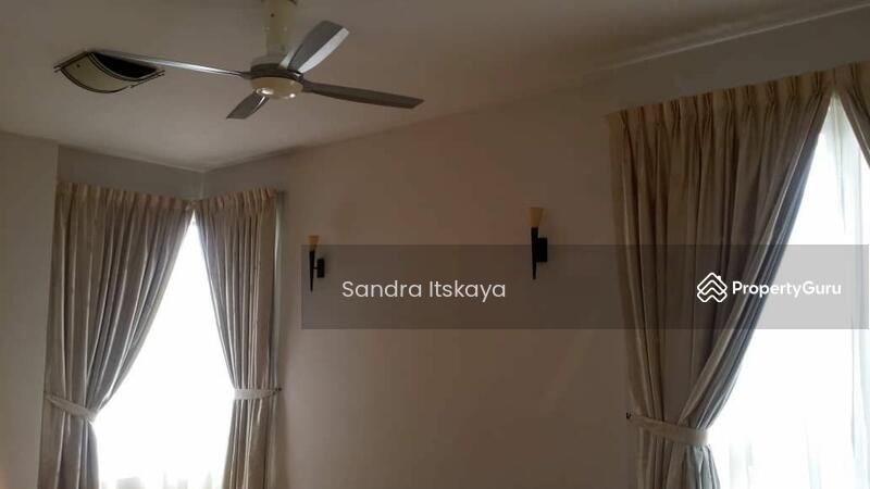 Untuk Dijual - 2 Hampshire