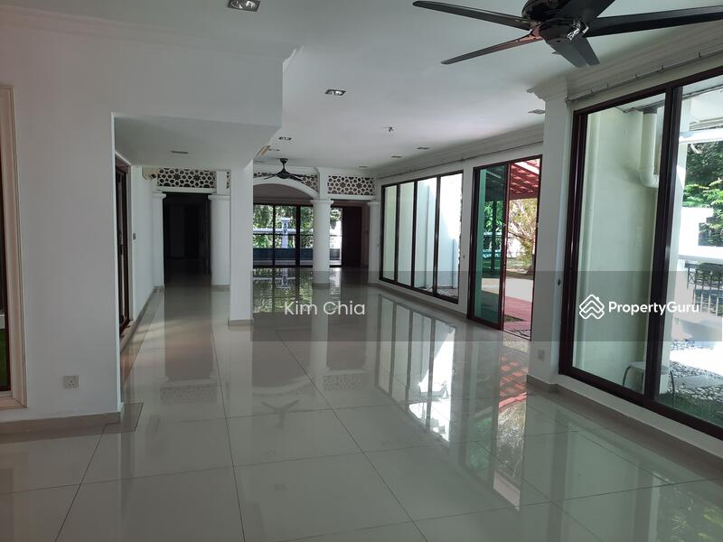 For Rent - Villa Damansara