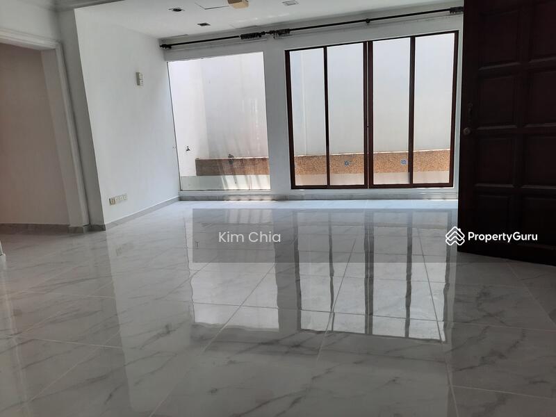 For Rent - Villa Damansara
