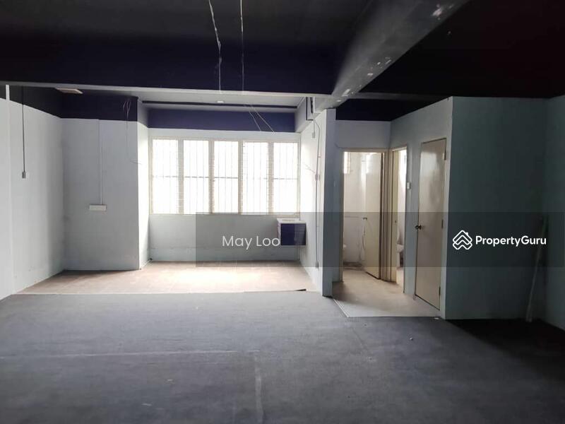 Untuk Dijual - Shop at Subang Jaya