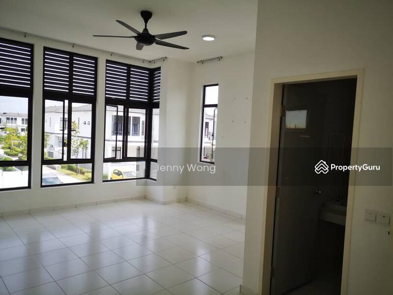 Rumah Teres 2 Tingkat untuk Dijual di Eco Grandeur (Puncak Alam) - Jenny Wong - PropertyGuru.com.my