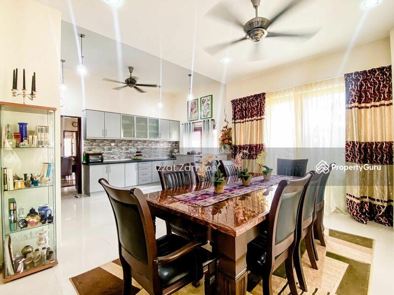Bungalow for Sale in Bandar Seri Putra (Bangi) - Izzat Zamros - PropertyGuru.com.my