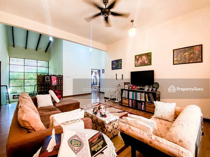 Bungalow for Sale in Bandar Seri Putra (Bangi) - Izzat Zamros - PropertyGuru.com.my