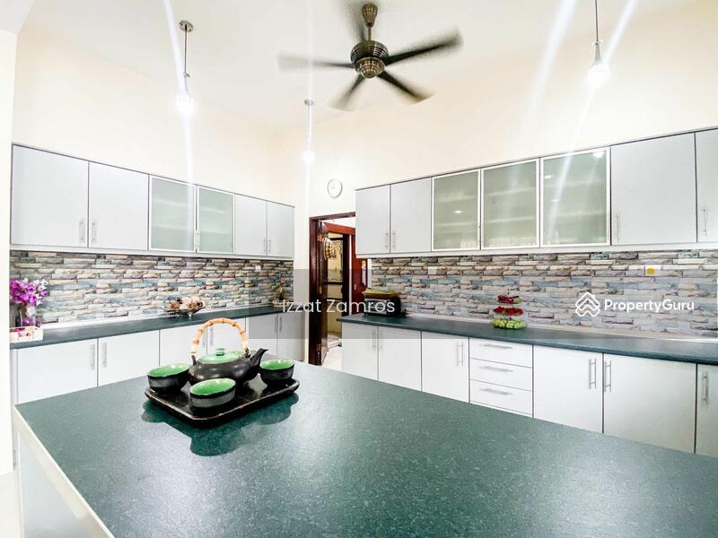 Bungalow for Sale in Bandar Seri Putra (Bangi) - Izzat Zamros - PropertyGuru.com.my