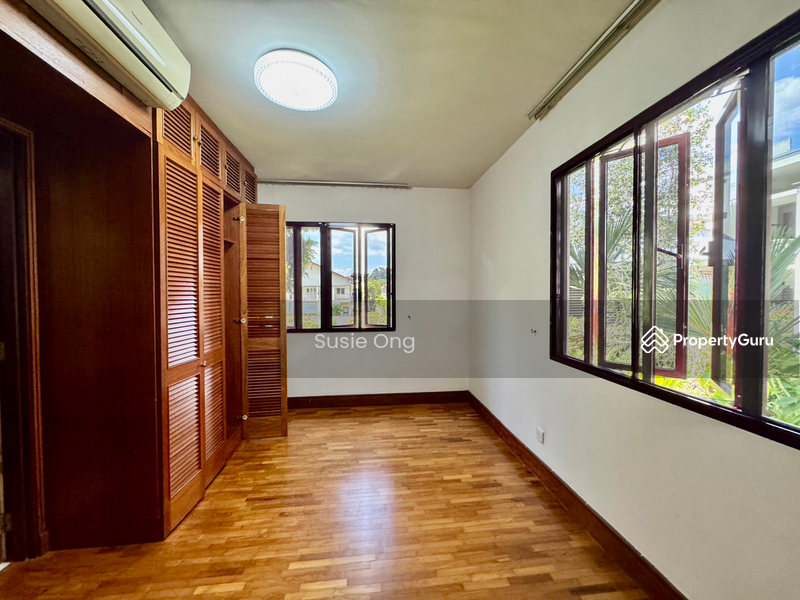 For Sale - Fernlea Court