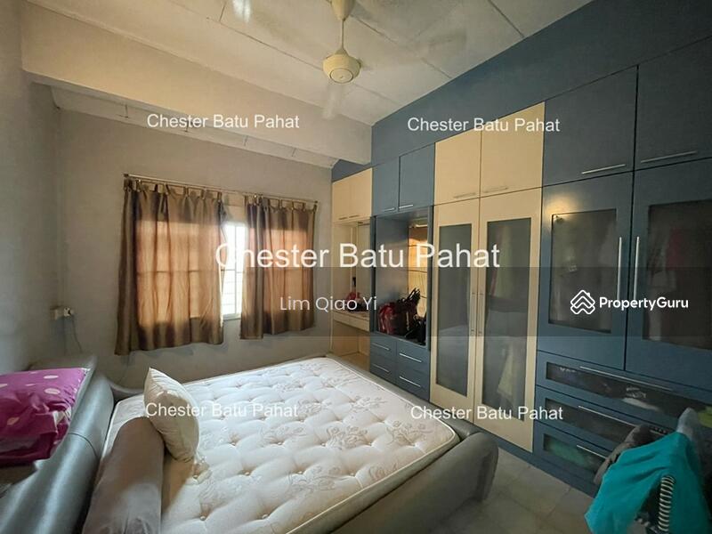 Untuk Dijual - Single Storey Semi D Taman Batu Pahat, 83000 Batu Pahat, Johor.