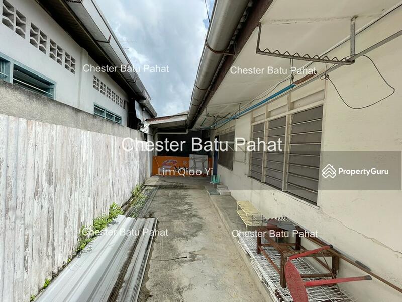 Untuk Dijual - Single Storey Semi D Taman Batu Pahat, 83000 Batu Pahat, Johor.