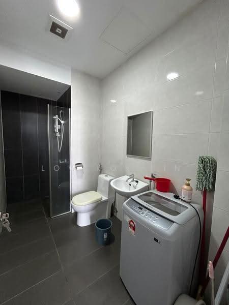 Condominium for Rent at Park 51 Boulevard - Low Kok Pin - Bathroom - PropertyGuru.com.my