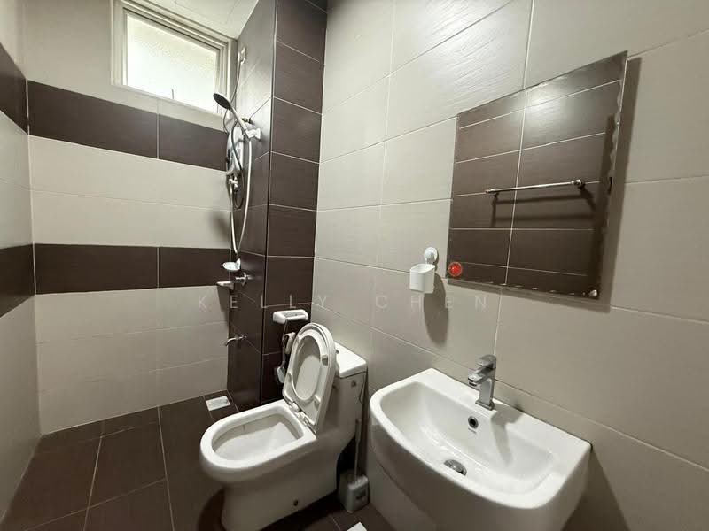 Condominium for Sale at M Condominium @ Larkin - Kelly Chen - Bathroom - PropertyGuru.com.my