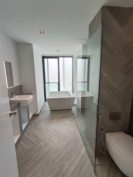 Servis Apartment untuk Dijual di Lumi Tropicana - Chrys Lim - PropertyGuru.com.my