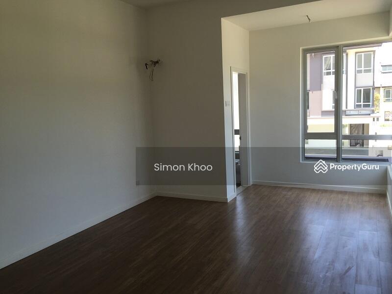 3-storey Terraced House for Sale in Bandar Tropicana Aman (Telok Panglima Garang) - Simon Khoo - PropertyGuru.com.my