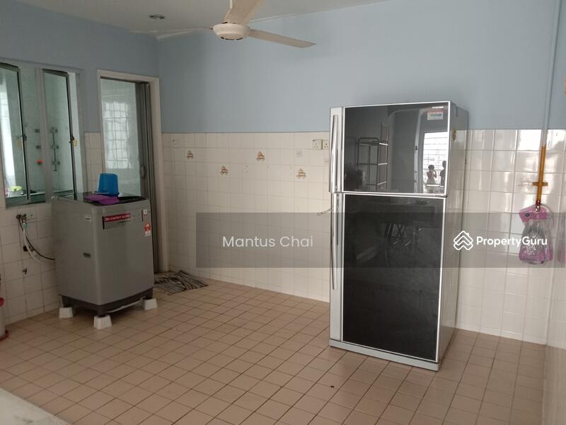 For Rent - Awana Puri