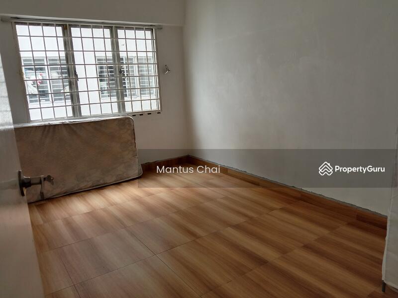 For Rent - Awana Puri