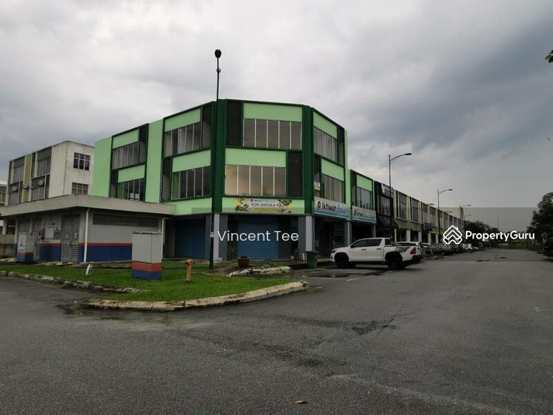 Shop / Office for Sale in Bandar Country Homes (Rawang) - Vincent Tee - PropertyGuru.com.my