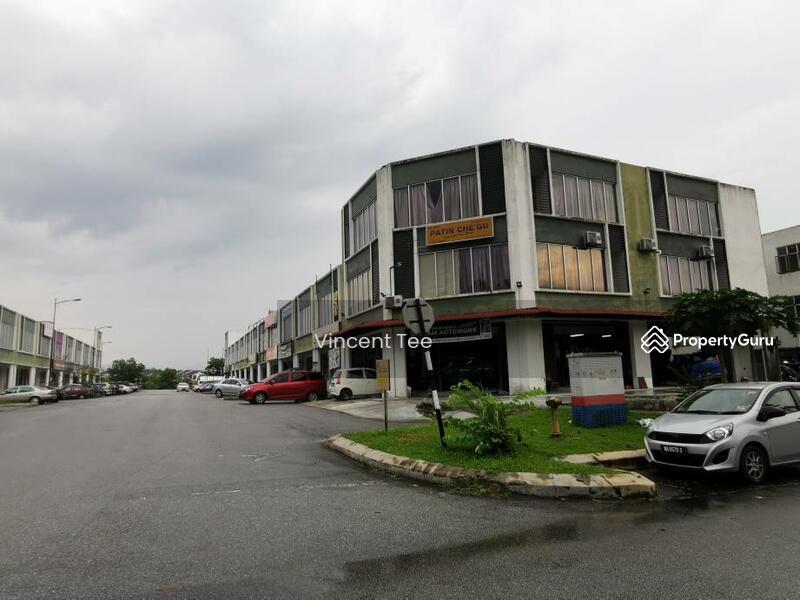 Shop / Office for Sale in Bandar Country Homes (Rawang) - Vincent Tee - PropertyGuru.com.my