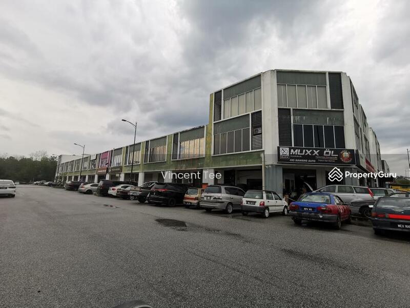 Shop / Office for Sale in Bandar Country Homes (Rawang) - Vincent Tee - PropertyGuru.com.my