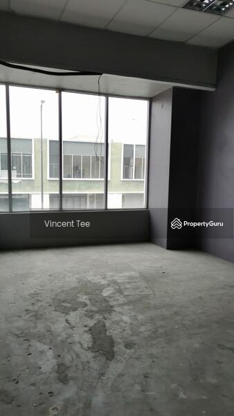 Shop / Office for Sale in Bandar Country Homes (Rawang) - Vincent Tee - PropertyGuru.com.my