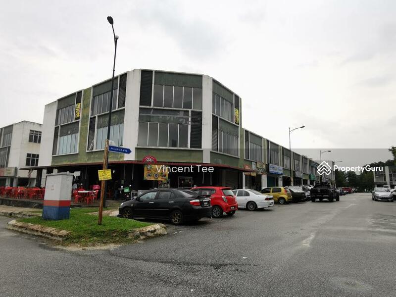 Shop / Office for Sale in Bandar Country Homes (Rawang) - Vincent Tee - PropertyGuru.com.my