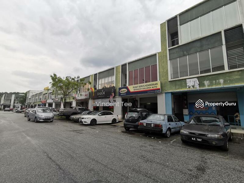 Shop / Office for Sale in Bandar Country Homes (Rawang) - Vincent Tee - PropertyGuru.com.my