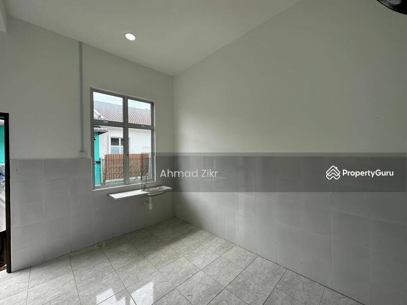 1-storey Terraced House for Sale in Batu Pahat (Johor) - Ahmad Zikrul - PropertyGuru.com.my