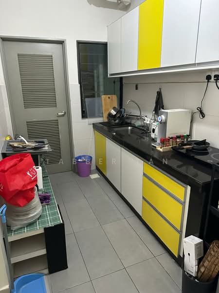 Service Residence for Rent at DK Senza - Tabber Tan - Kitchen - PropertyGuru.com.my