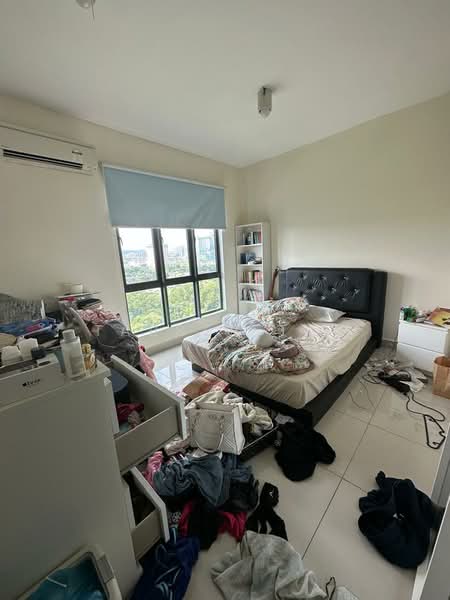 Service Residence for Rent at DK Senza - Tabber Tan - Bedroom - PropertyGuru.com.my