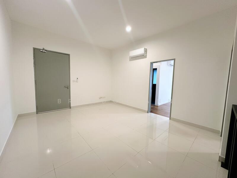 Untuk Dijual - Damansara heights, bukit damansara, kuala lumpur