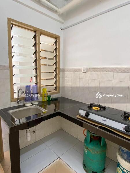 For Rent - Vista Komanwel A