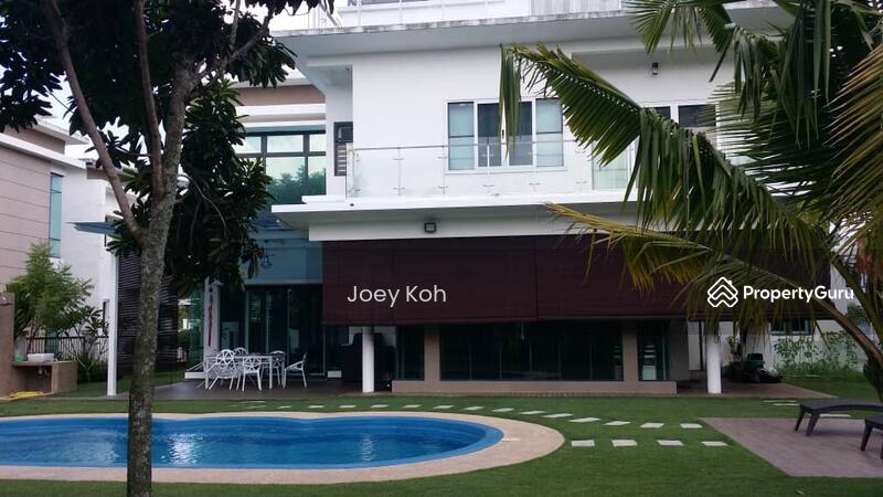 Untuk Dijual - FULLY FURNISHED LAKE VIEW Bungalow With PRIVATE SWIMMING POOL Cahaya SPK U9 Shah Alam